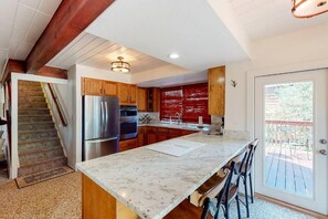 Private kitchen - CC Cabin - Full Game Room! Wrap Around Deck! (Shaver Lake)