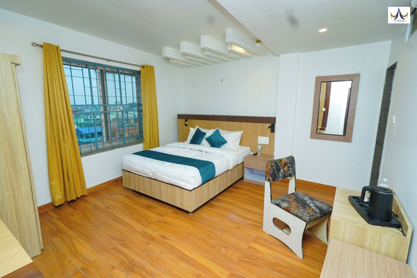 Deluxe Double or Twin Room | WiFi (free)