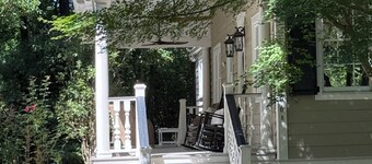 Home in Historic old downtown Summerville...