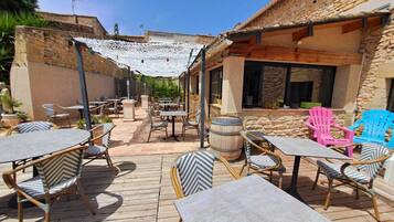 ํ
๋ผ์ค/ํํฐ์ค