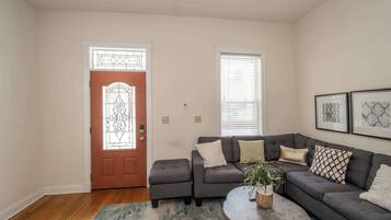 House, Multiple Beds, Kitchen | Living area | TV