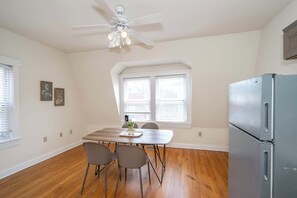 House, Multiple Beds, Kitchen | Dining