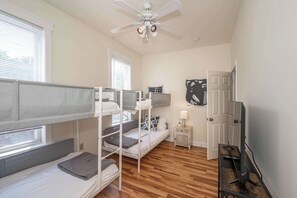 House, Multiple Beds, Kitchen | 1 bedroom, individually decorated, individually furnished, free WiFi