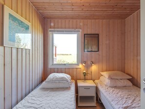 3 bedrooms, Internet