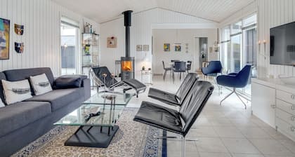 "Arwen" - 200m from the sea by Interhome