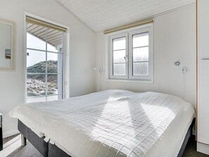 3 bedrooms, WiFi