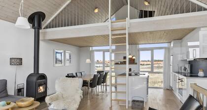 "Chris" - 750m from the sea by Interhome