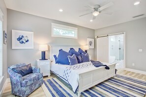 Casa, varias camas, cocina, vista al jardín | 4 habitaciones, decoración personalizada y muebles diferentes 