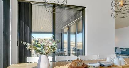 "Aiko" - 50m from the sea by Interhome