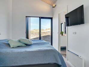 4 bedrooms, WiFi
