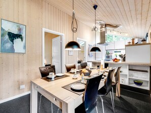 Dining - "Gurly" - 25km from the sea by Interhome (Toftlund)