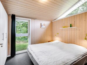4 bedrooms, WiFi