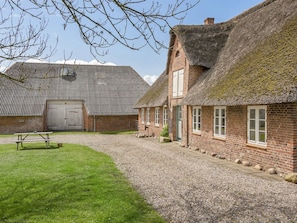 Exterior - "Inda" - 10km from the sea by Interhome (Højer)