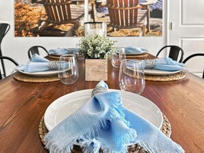 Condo, varias camas, patio, vista al jardín (Branson Escape) | Restaurantes