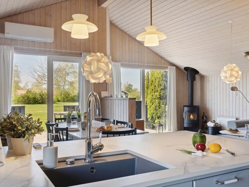 "Florentin" - 1km from the sea by Interhome