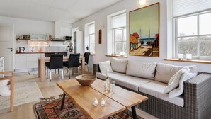 Uklassifisert bilde, 2 av 18, knapp