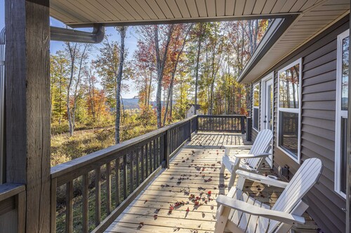 Maple Ridge - Ridge Road Scenic Cabins - Brimstone Recreation and Big South Fork
