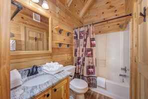 Bathroom - Country Bear Cove - Hot Tub, Games & Deck w/ View (Pigeon Forge)