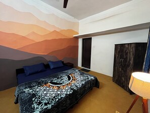 5 habitaciones y ropa de cama