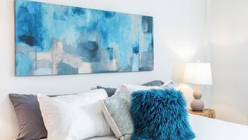 House, Multiple Beds, Kitchen, Garden View | 2 bedrooms, individually decorated, individually furnished, free WiFi