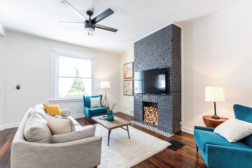 Delta View Retreat 1