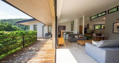 Belle villa au calme avec piscine