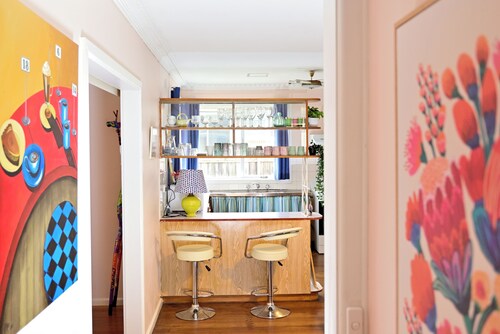 Two Pines, house near airport and shopping!