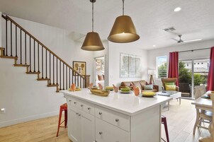 Townhome, Multiple Beds, Patio, Mountain View (Disney in the Desert) | Interior