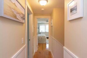 3 chambres, fer et planche à repasser, accès au Wi-Fi (inclus)