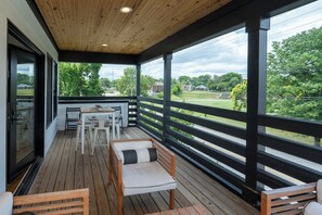 Ferienhaus, Mehrere Betten, Küche, Gartenblick | Unterkunftsgelände