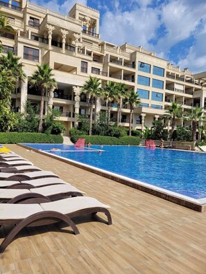 Pool - Argisht hotel luxury apartment Golden sands (Varna)