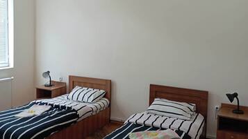 Comfort Shared Dormitory, Mixed Dorm | Free WiFi, bed sheets