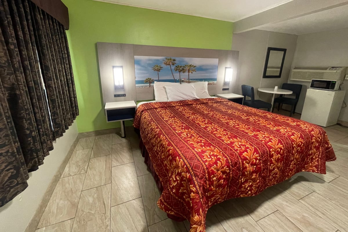 2 bedrooms, free WiFi