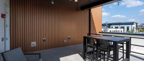 Condo, Multiple Beds, Kitchen | View from room