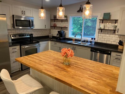 Beaver Den - A relaxing stay on the Chippewa River!