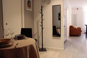Dining - Cozy apartment in the historic center with a view of Piazza dei Signori (Vicenza)