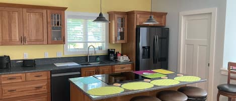 Fridge, microwave, dishwasher