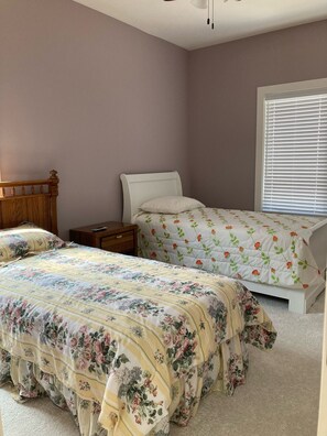 2 Schlafzimmer, Bettwäsche