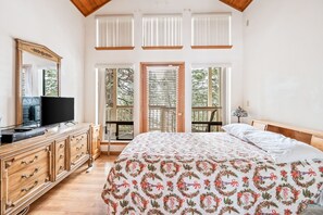 Cabin, Multiple Beds, Patio, Mountain View (Granite View Lodge) | 4 bedrooms, individually decorated, individually furnished, free WiFi - Granite View Lodge - Minutes From Water (Shaver Lake)