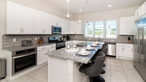 ハウス ベッド (複数台) プールアクセス ガーデンビュー | 専用キッチン | 冷蔵庫、電子レンジ、オーブン、コンロ