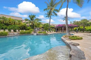 Outdoor pool - Hale Hau'oli (Kihei)
