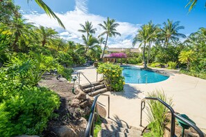 Outdoor pool - Hale Hau'oli (Kihei)