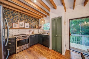 Cabin, Multiple Beds, Patio, Mountain View (Heavenly Hideaway) | Private kitchen | Fridge, microwave, oven, stovetop