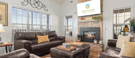 Townhome, Multiple Beds, Balcony, Mountain View (Honey Bee Inn ) | Living area | 42-inch flat-screen TV with digital channels