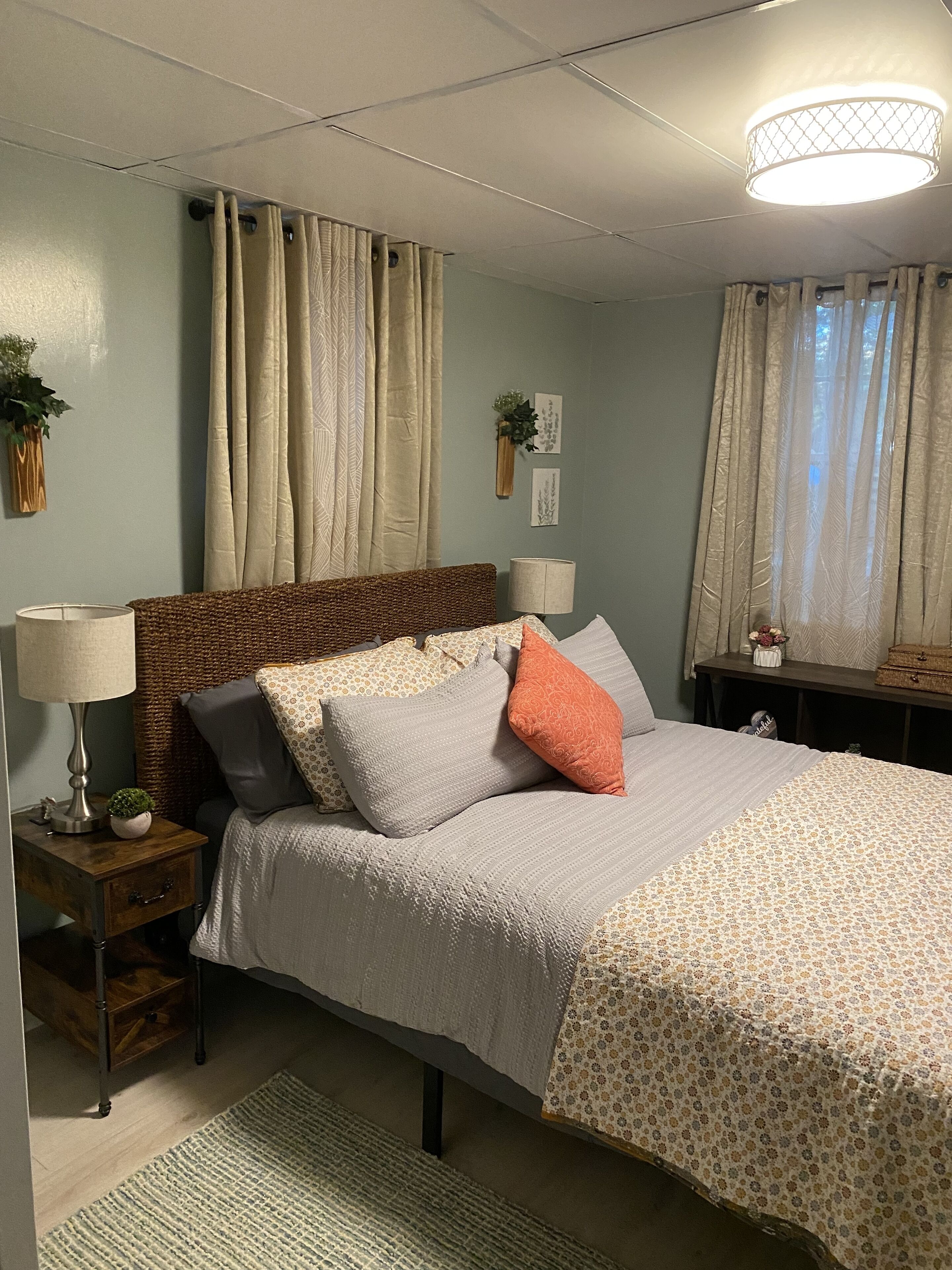 5 多间卧室、客房内保险箱、熨斗/熨衣板、免费 WiFi