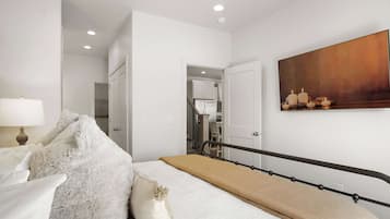 Casa de ciudad, varias camas, patio, vista a la montaña (Hygge House) | 4 habitaciones, decoración personalizada y muebles diferentes