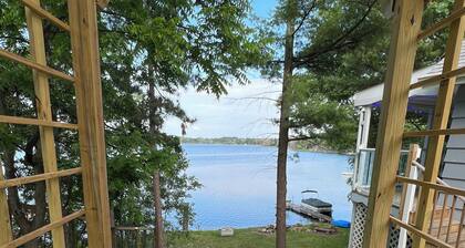Charming Cottage on Pine Lake w/ Incredible Views!