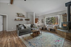 Cabin, Multiple Beds, Balcony | Living area - Labrador Retreat (Bend)