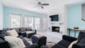 Townhome, Multiple Beds, Balcony | Living area | 42-inch flat-screen TV with digital channels