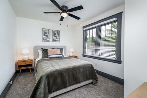 House, Multiple Beds, Kitchen, Garden View | View from room - Madisonville Retreat (Cincinnati)